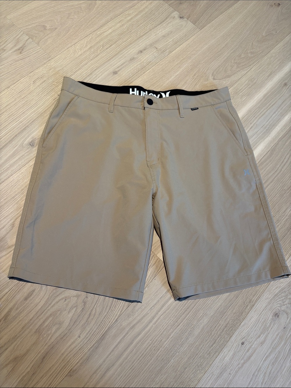 Hurley Men's Tan Hybrid Stretch Shorts